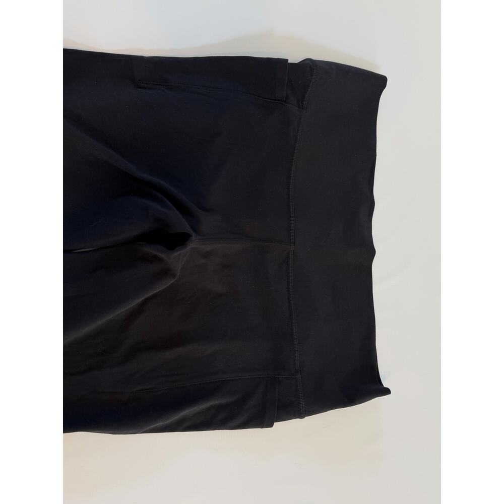 Athleta Salutation Stash 7/8 Cropped Capri Tights Leggings Womens XL Black - Picture 14 of 16